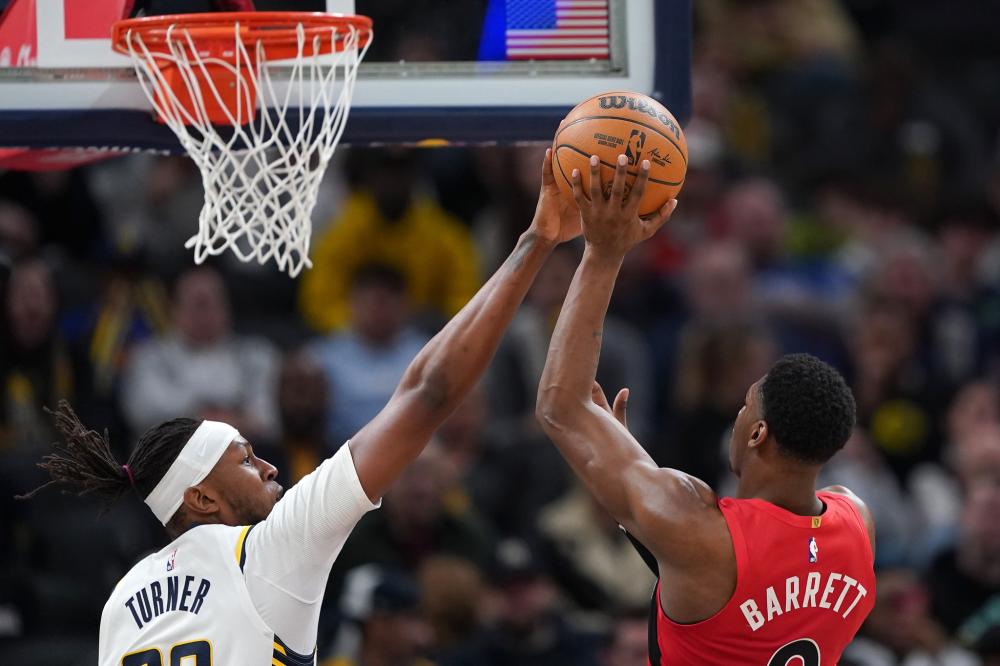 体育冬奥时刻：“爱冰雪 同喝彩”冰雪嘉年华嗨翻“双奥之城”